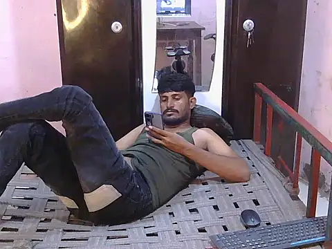 Snapshot of krishjaat43 chatting on July 13, 7:46 pm krishjaat43 online show from July 13, 7:46 pm
