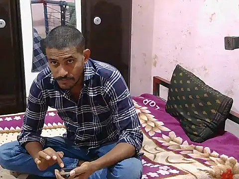 krishjaat43 online show from December 19, 7:44 am