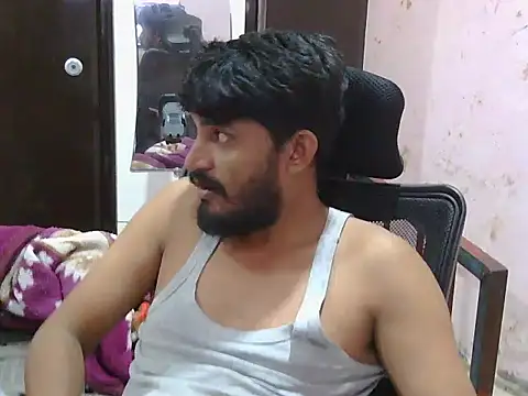 Snapshot of krishjaat43 chatting on June 20, 4:39 am krishjaat43 online show from June 20, 4:39 am