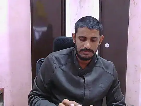 krishjaat43 online show from January 6, 8:35 pm