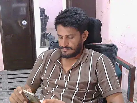 krishjaat43 online show from April 3, 2:40 am