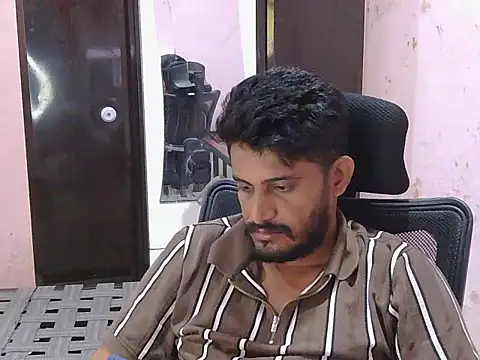 krishjaat43 online show from May 15, 2:42 am