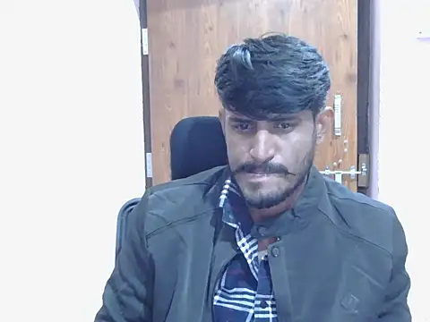 Snapshot of krishjaat43 chatting on November 23, 6:40 pm krishjaat43 online show from November 23, 6:40 pm