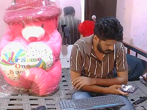 Snapshot of krishjaat43 chatting on June 3, 2:33 pm krishjaat43 online show from June 3, 2:33 pm