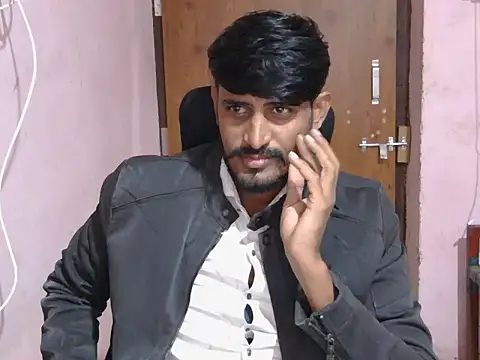 Snapshot of krishjaat43 chatting on November 25, 7:03 pm krishjaat43 online show from November 25, 7:03 pm