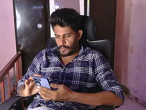 krishjaat43 online show from May 24, 6:13 am