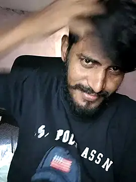 Snapshot of krishjaat43 chatting on October 2, 4:27 am krishjaat43 online show from October 2, 4:27 am