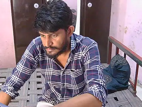 Snapshot of krishjaat43 chatting on June 11, 5:21 pm krishjaat43 online show from June 11, 5:21 pm