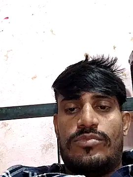 Snapshot of krishjaat43 chatting on November 6, 3:43 am krishjaat43 online show from November 6, 3:43 am