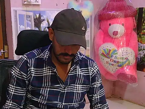 krishjaat43 online show from December 18, 5:50 pm