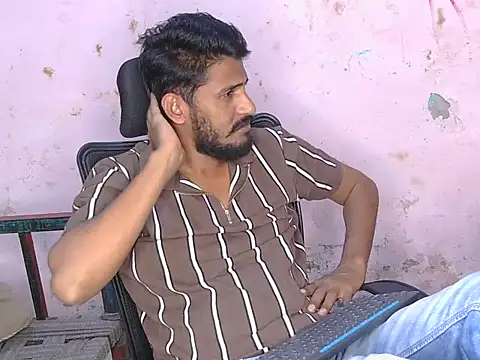 krishjaat43 online show from April 7, 5:48 pm