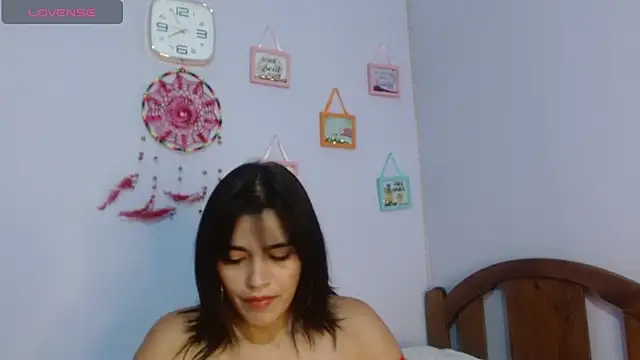 angelly  kate online show from July 1, 1:50 am
