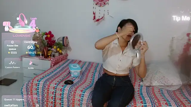 angelly  kate online show from April 10, 12:50 am