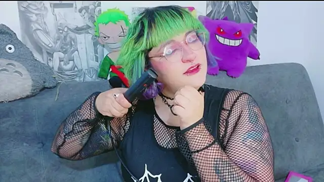 XxGreenGoodxX online show from June 14, 6:31 pm