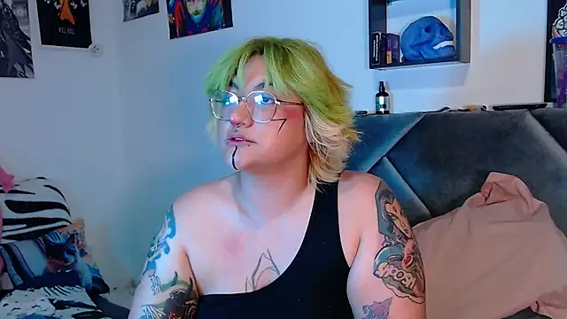 XxGreenGoodxX online show from January 11, 1:12 am