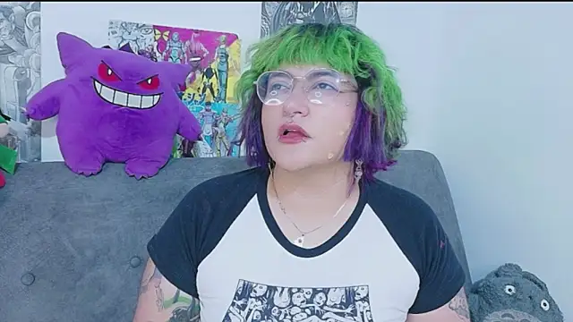 XxGreenGoodxX online show from June 4, 11:09 pm