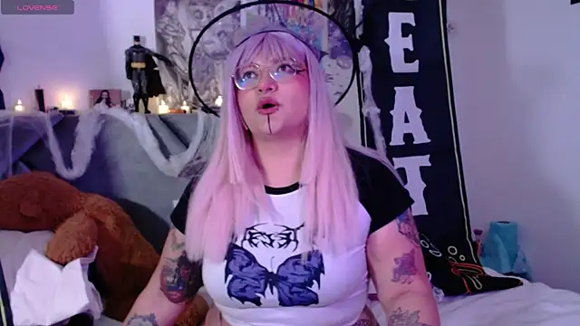 Snapshot of XxGreenGoodxX chatting on October 23, 6:56 am XxGreenGoodxX online show from October 23, 6:56 am