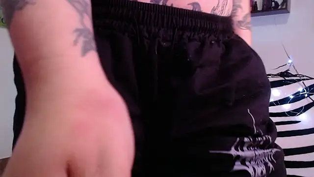 XxGreenGoodxX online show from February 17, 9:56 pm