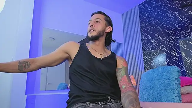 jonas conor online show from April 16, 8:42 pm