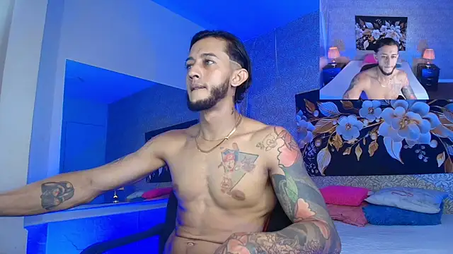 jonas conor online show from October 14, 8:20 pm