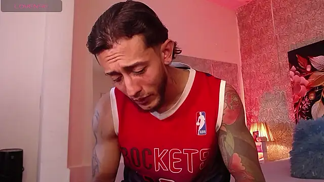 jonas conor online show from January 15, 6:44 pm