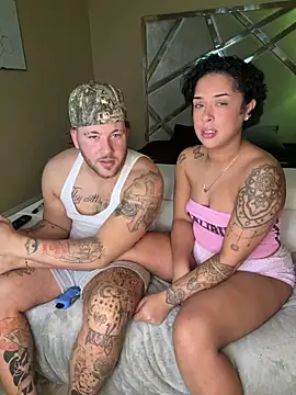 Snapshot of theviberoom chatting on September 23, 5:25 am theviberoom online show from September 23, 5:25 am