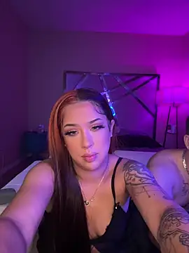 Snapshot of theviberoom chatting on September 30, 3:45 am theviberoom online show from September 30, 3:45 am