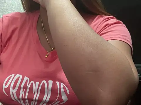 Snapshot of SeksiEstella chatting on November 27, 11:10 am SeksiEstella online show from November 27, 11:10 am