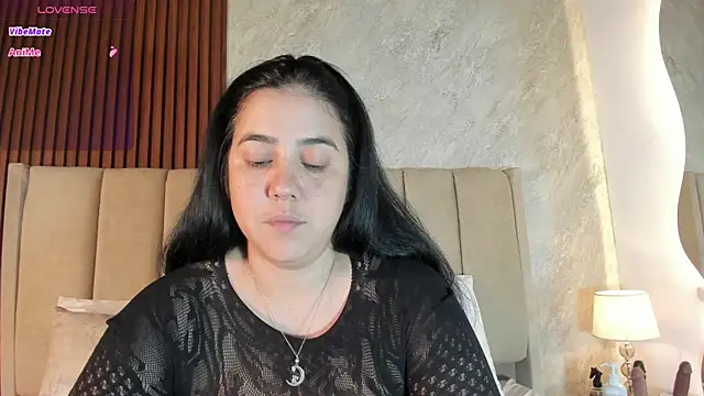  Cris Spicy  online show from July 24, 6:37 pm