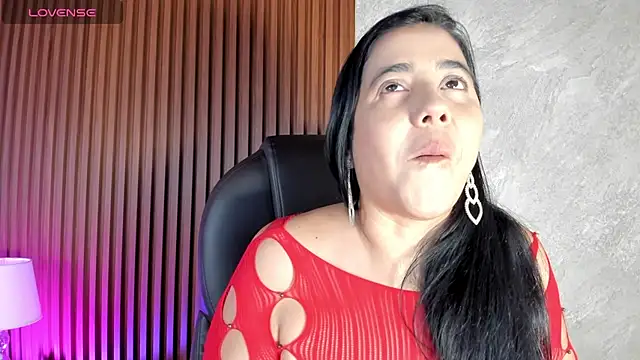  Cris Spicy  online show from October 25, 7:47 pm