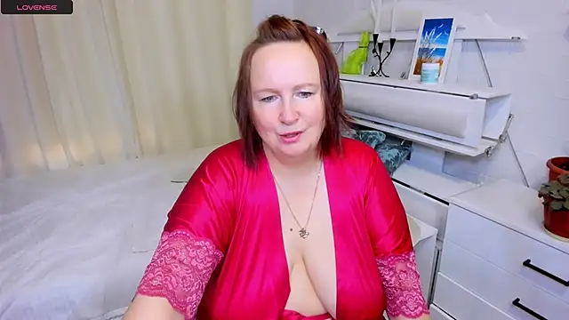 WifeyXRated online show from April 21, 5:36 am