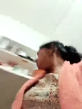 Chhaya hot online show from December 17, 3:06 pm