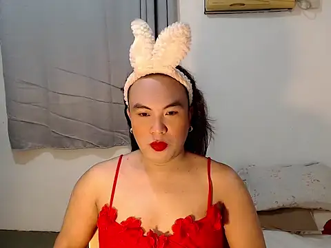 asianayumi online show from February 11, 4:01 am