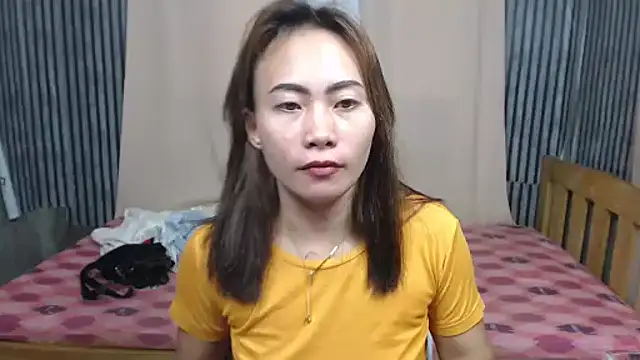 joanpetite online show from October 11, 2:12 am