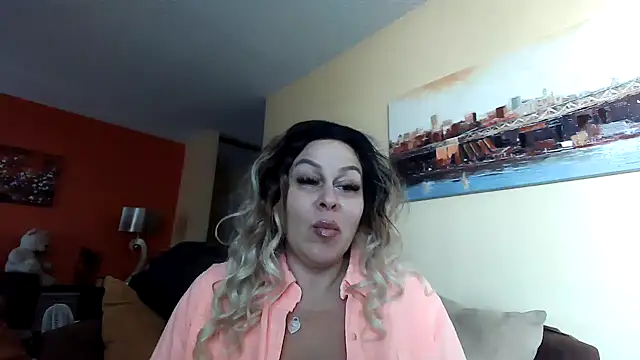 Snapshot of number1slut chatting on February 21, 8:16 pm number1slut online show from February 21, 8:16 pm