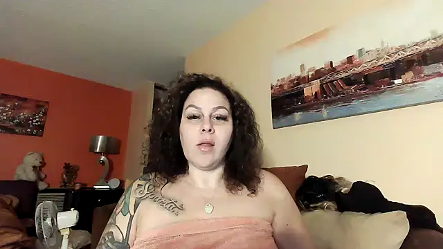 Snapshot of number1slut chatting on February 21, 11:43 pm number1slut online show from February 21, 11:43 pm