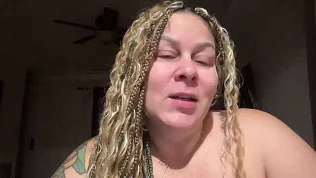 number1slut online show from March 19, 11:43 am