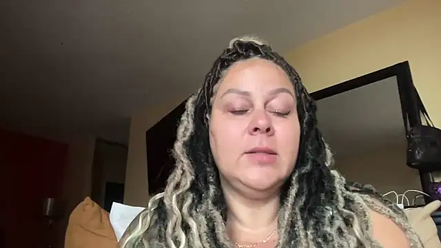 number1slut online show from April 28, 1:04 pm