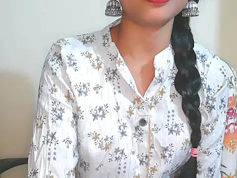 Ankita Chandel online show from December 2, 6:09 pm