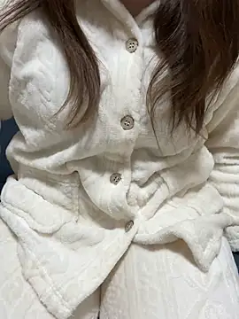 mayu06000 online show from January 6, 5:39 pm