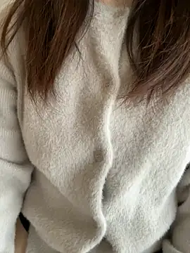 mayu06000 online show from March 13, 5:23 am