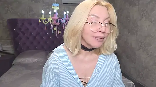 Wendy Waves online show from December 20, 11:13 am