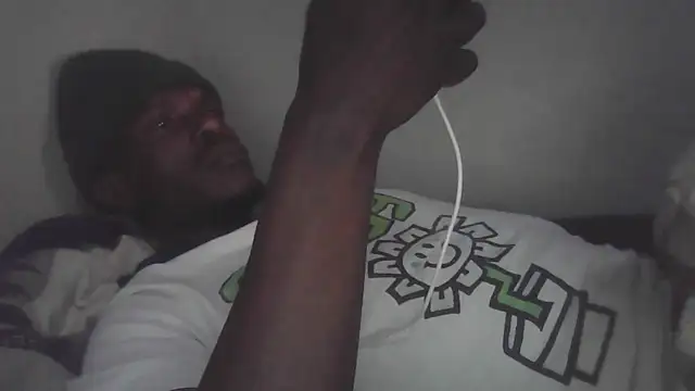 cuminsidebby online show from December 15, 9:09 pm