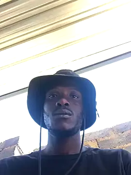 cuminsidebby online show from November 23, 10:36 am