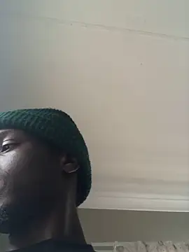 cuminsidebby online show from October 28, 5:39 am