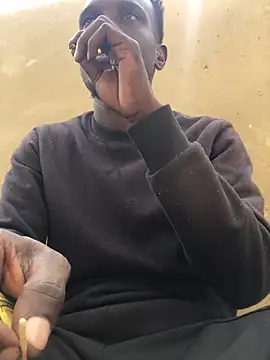 cuminsidebby online show from April 7, 10:50 am