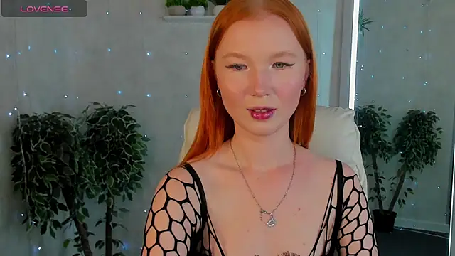 Snapshot of Anna_Patterson chatting on September 13, 8:25 am Anna Patterson online show from September 13, 8:25 am