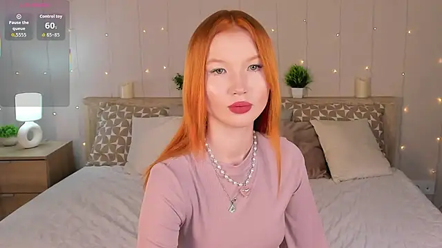 Snapshot of Anna_Patterson chatting on October 10, 8:59 am Anna Patterson online show from October 10, 8:59 am