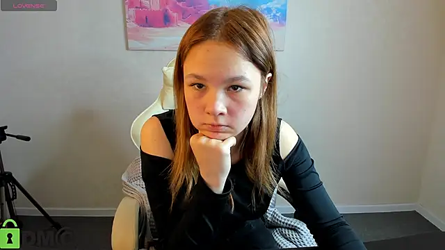 Lori Blossom online show from September 22, 7:47 am