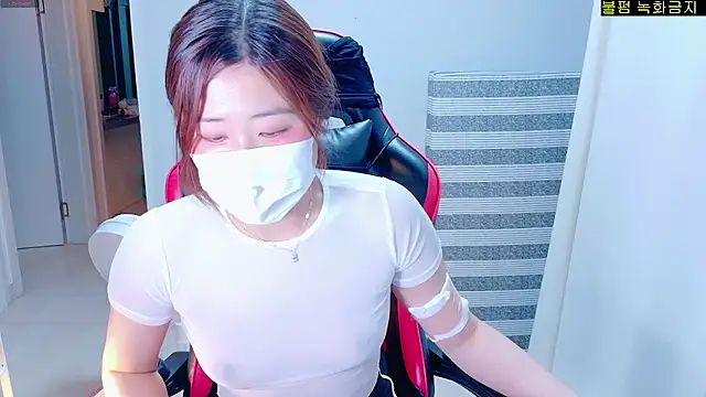 hyeony s96 online show from September 21, 12:54 pm
